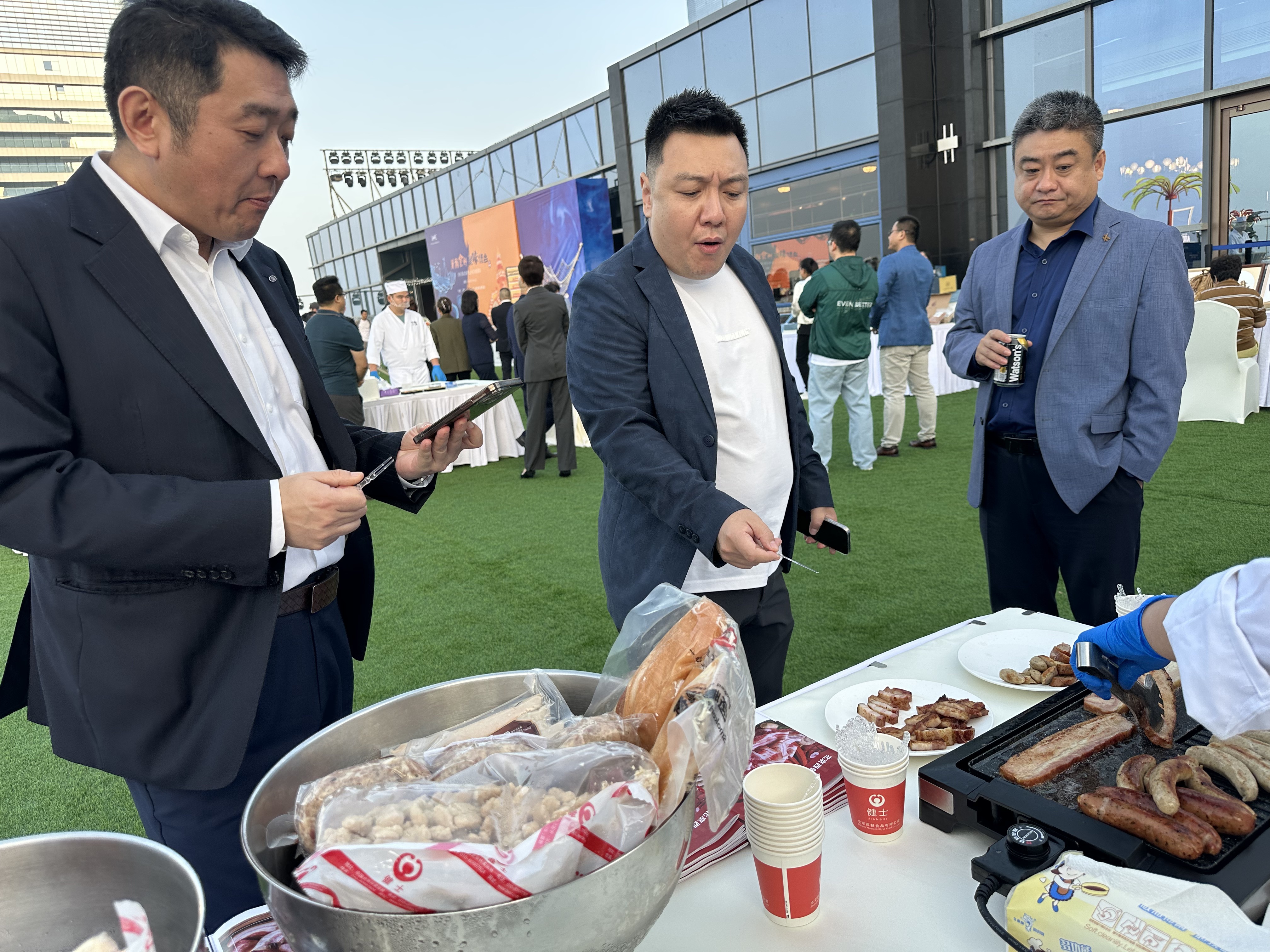 北京西餐美食之旅：從“聚味煙臺(tái)”到懷柔豐收節(jié)！ title=